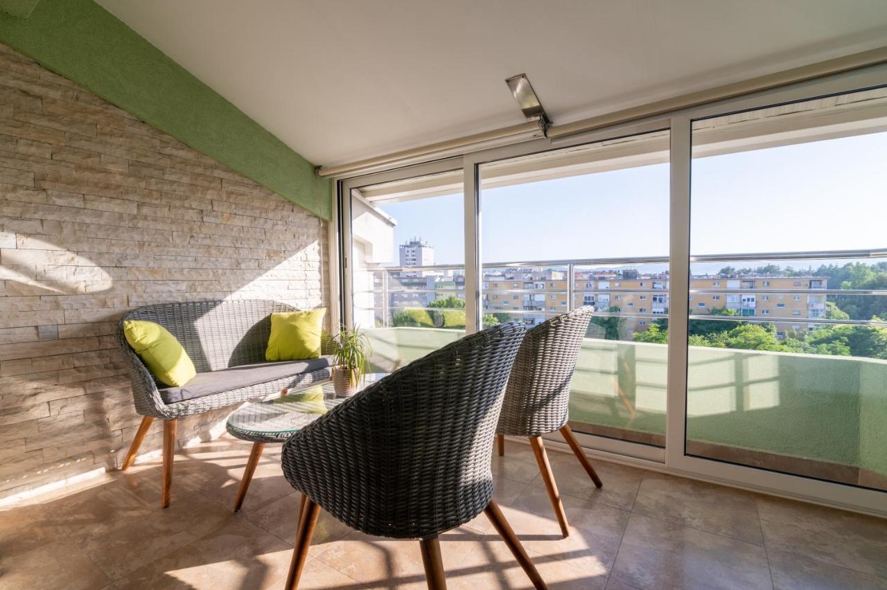 Deluxe Suite Bambi With Panoramic View 扎达尔 外观 照片