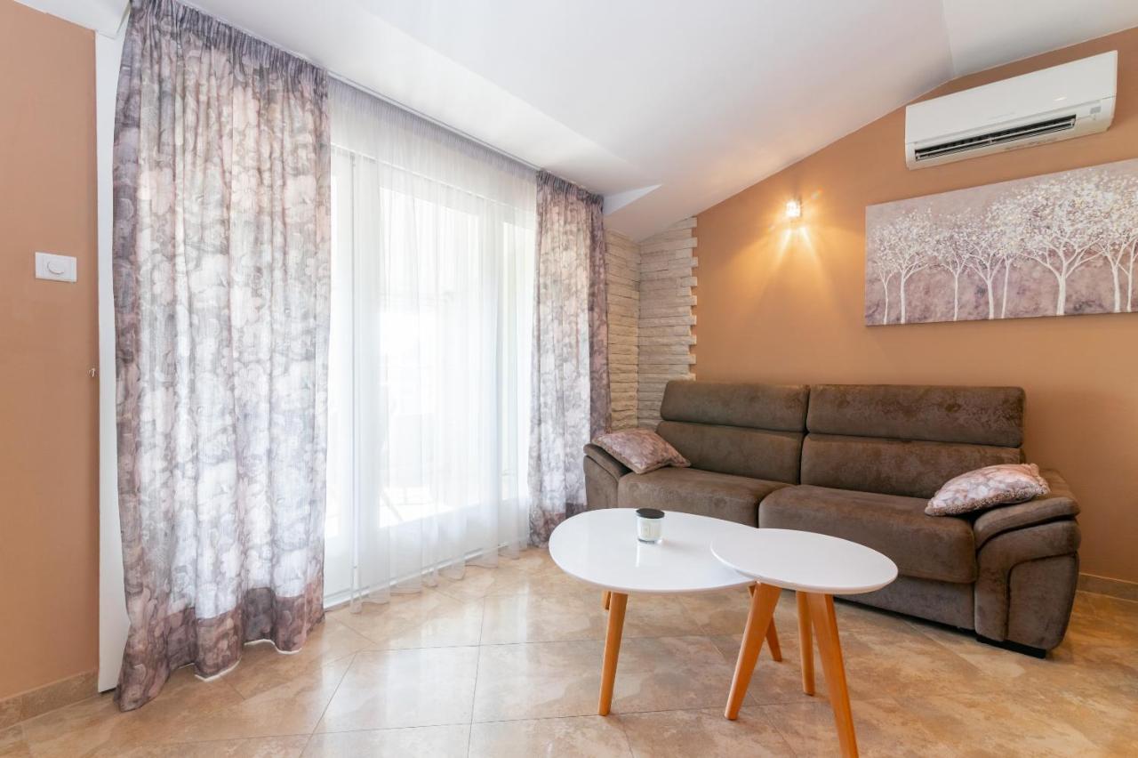 Deluxe Suite Bambi With Panoramic View 扎达尔 外观 照片