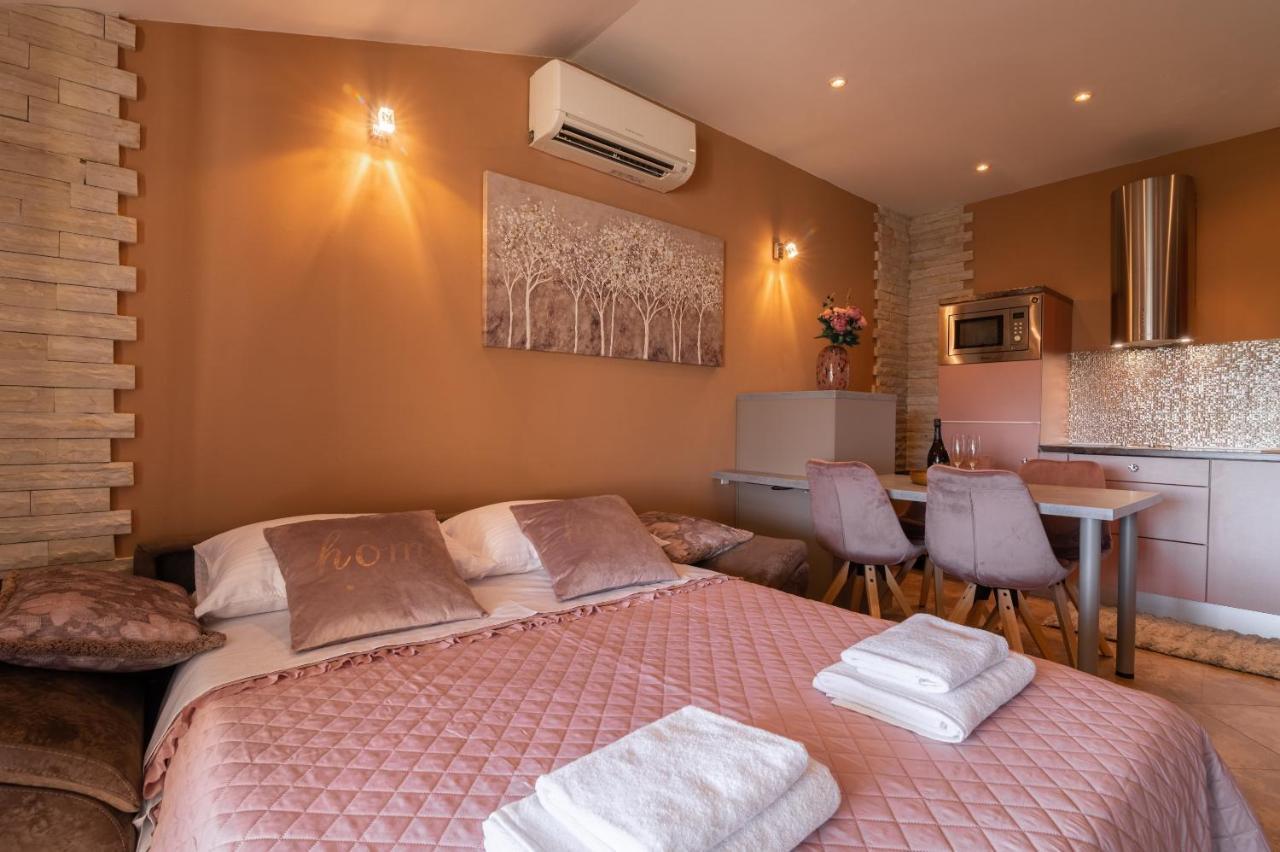 Deluxe Suite Bambi With Panoramic View 扎达尔 外观 照片